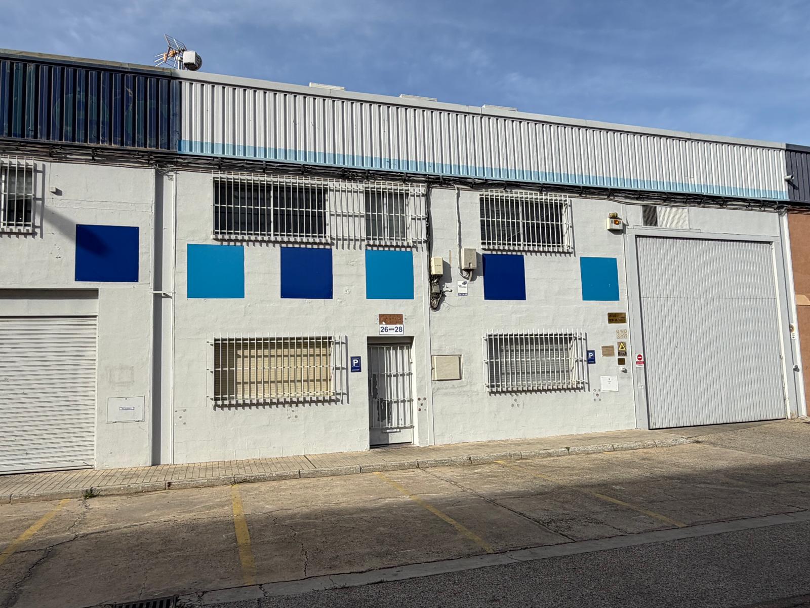 Nave 26-28 en Polígono Industrial Argualas